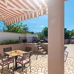 Apartament Pipo *