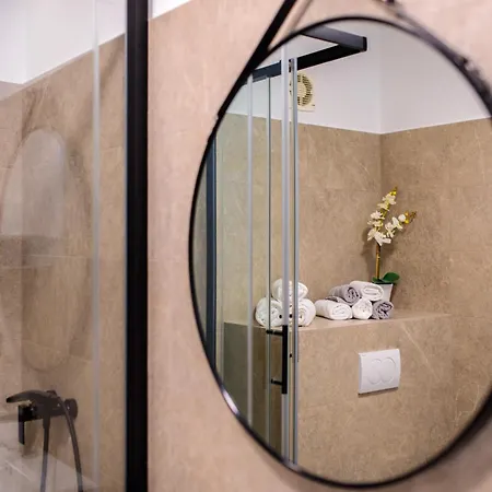 Apartament Pipo *